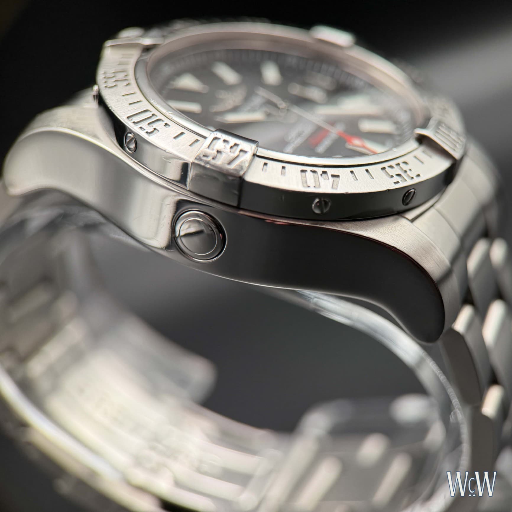 Breitling Avenger II Seawolf
