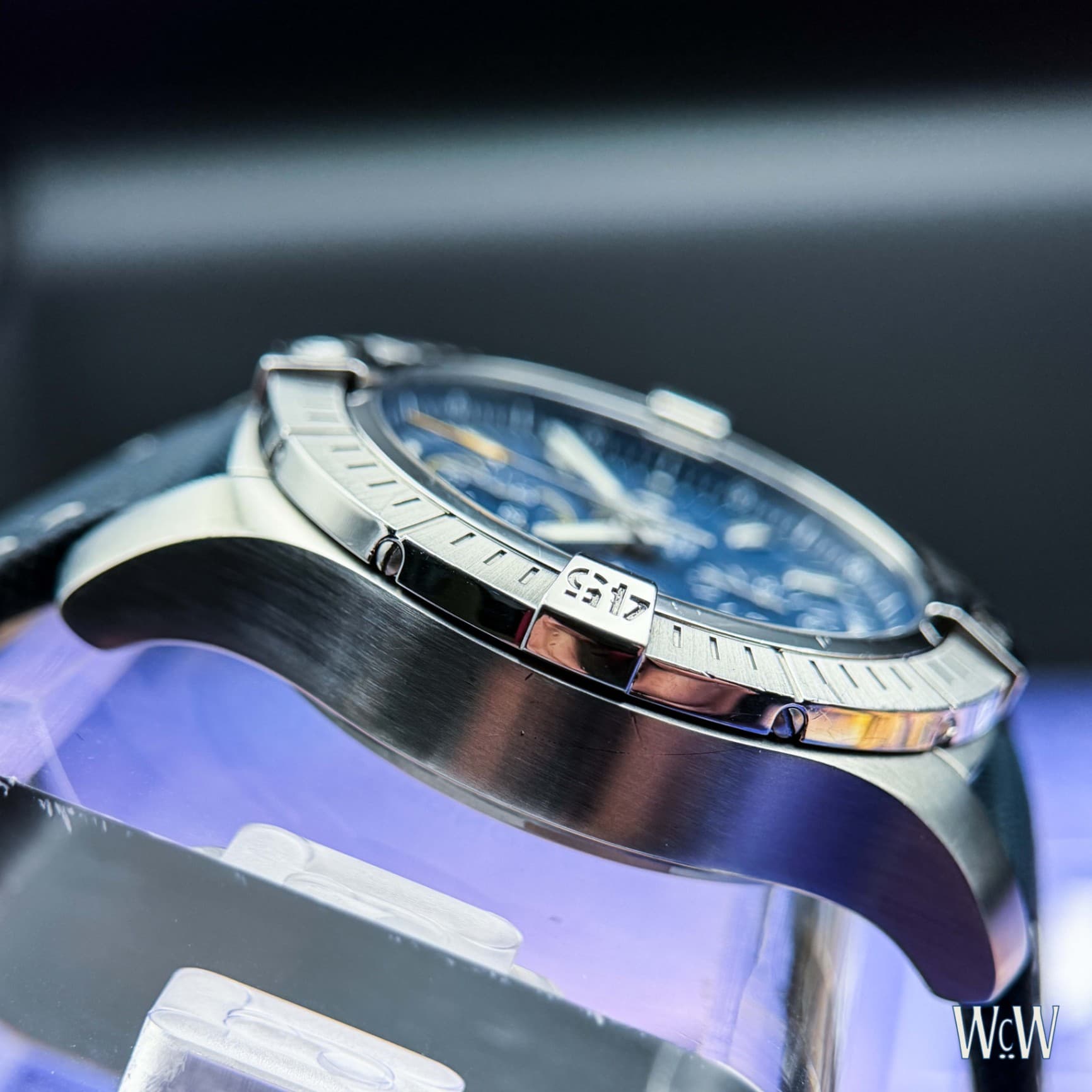 Breitling Avenger 44 Blue Dial Textile
