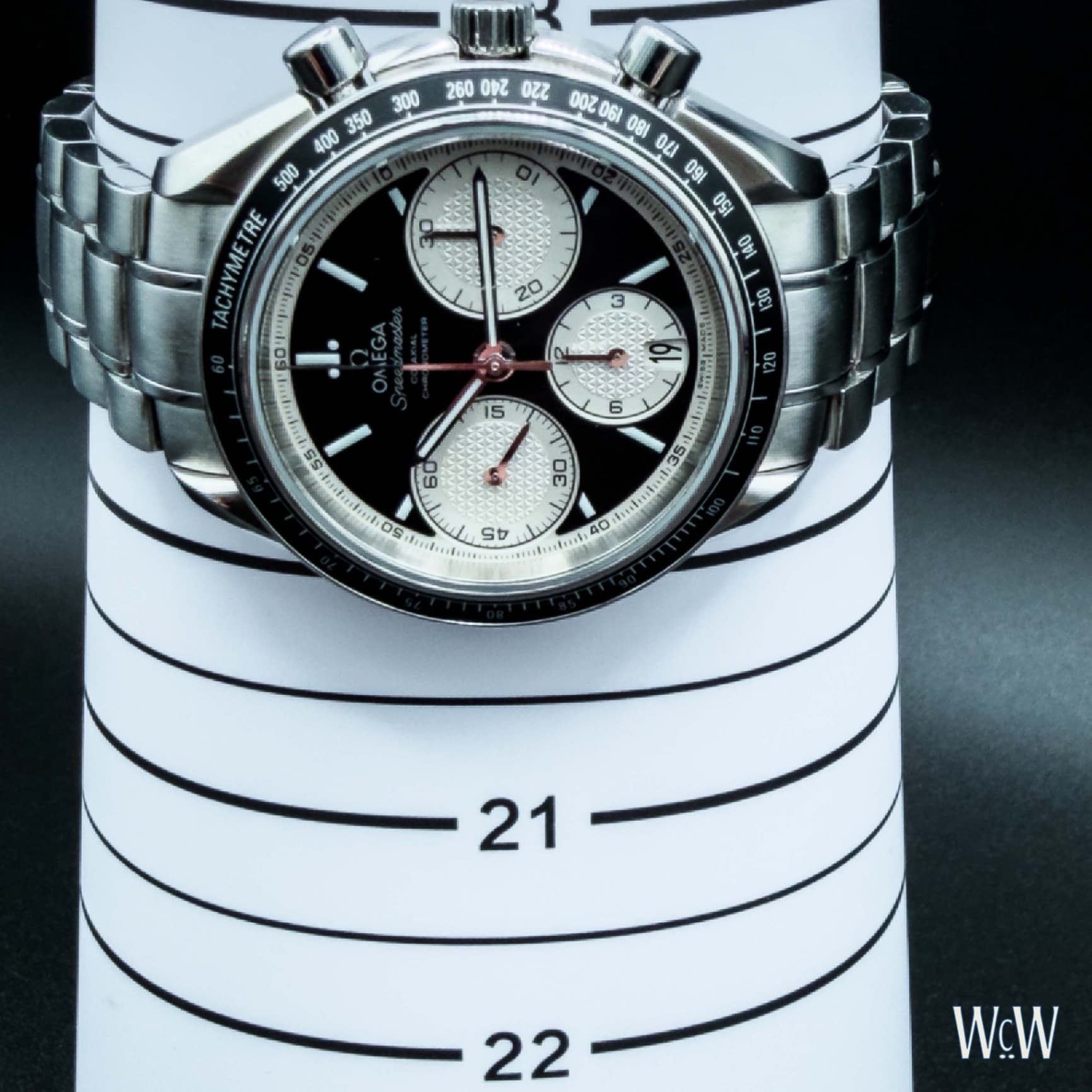 Omega Speedmaster Moonwatch
