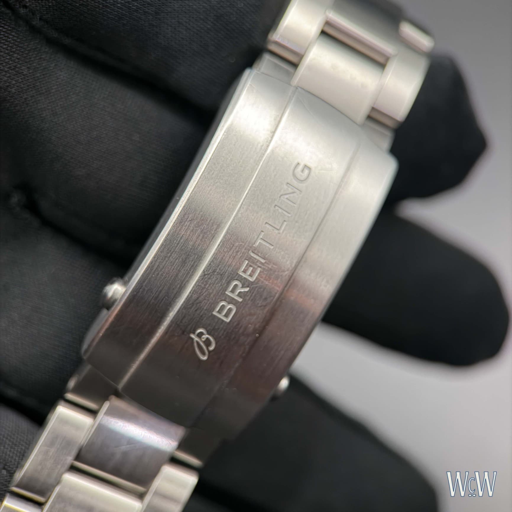 Breitling Avenger Automatic 42